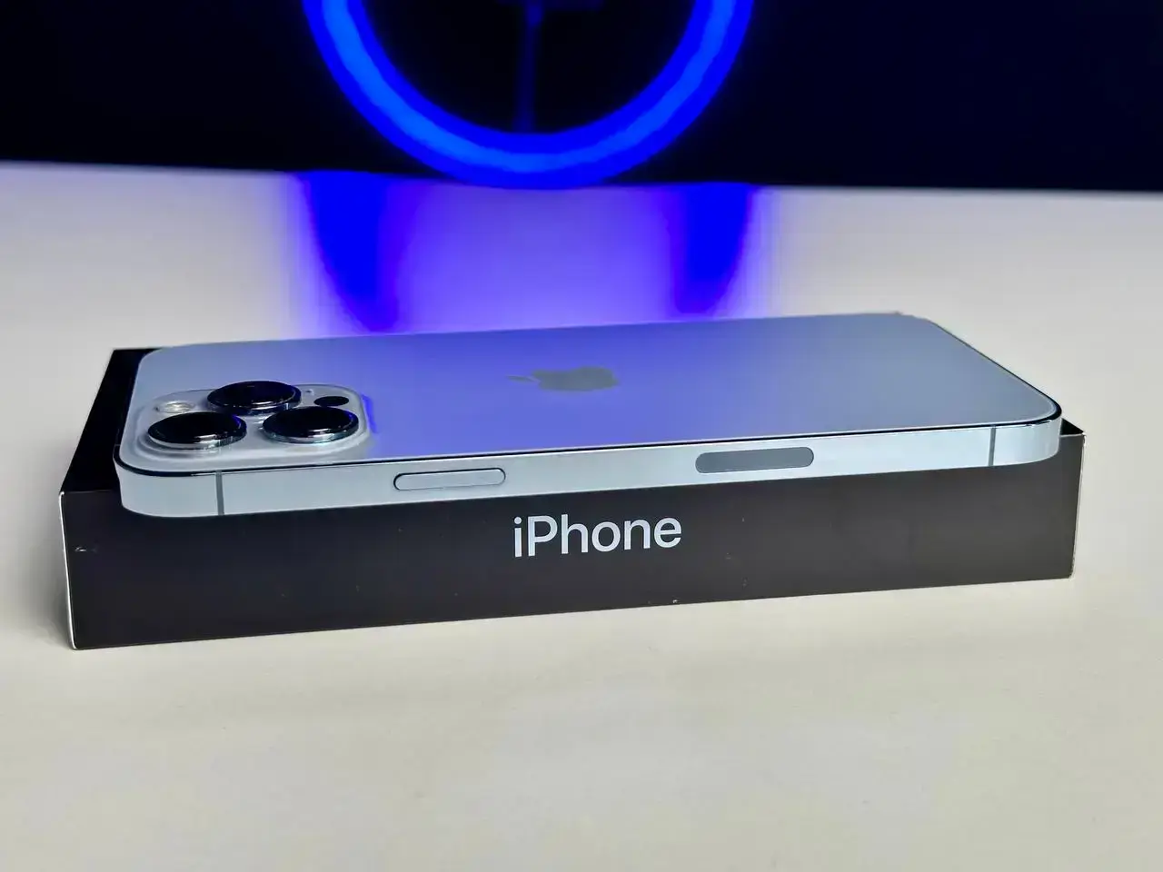USED Apple iPhone 13 Pro Max 256GB Sierra Blue (MLKV3, MLLE3)🔋100%(Стан - 9/10, Комплект - повний | гарантія - 1 міс.)