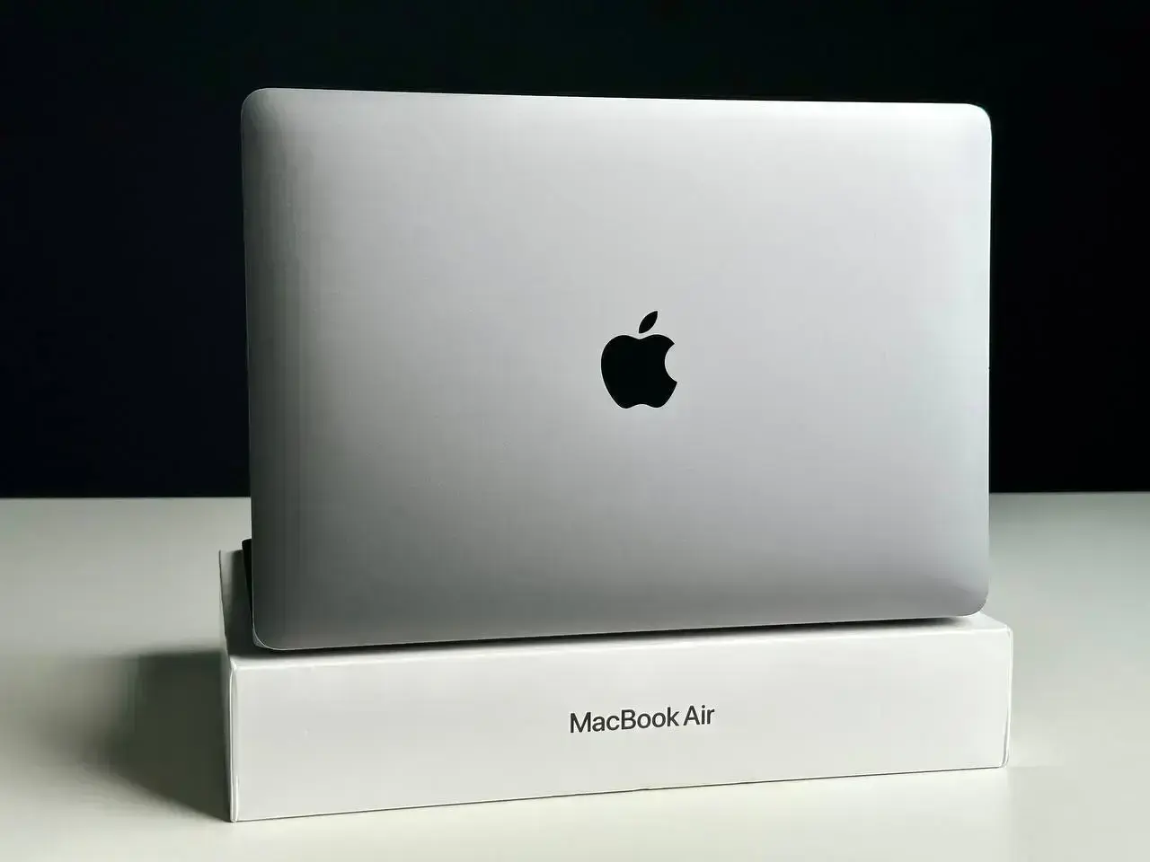 USED MacBook Air 13" Space Gray 2018 (MRE92), (i5/8GB/256SSD)(Стан - 8.8/10. Комплект - повний | гарантія - 1 міс.) - Cycle 659