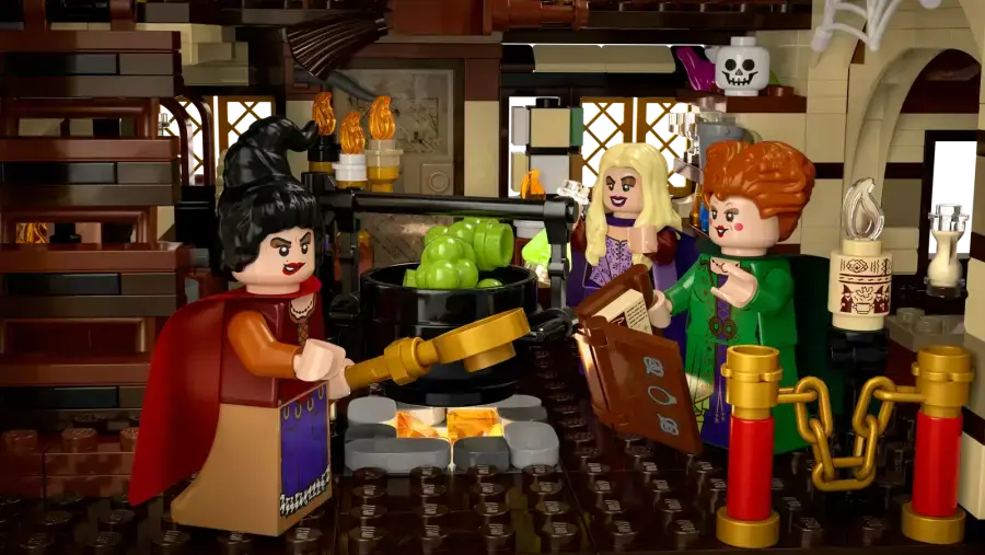 Блоковий конструктор LEGO Disney Hocus Pocus: The Sanderson Sisters' Cottage (21341)