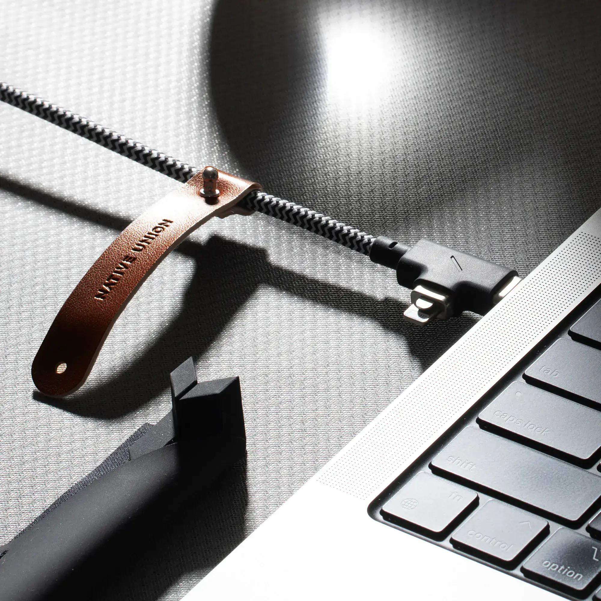 Кабель Native Union Belt Cable Duo Pro 240W USB-C to USB-C & Lightning Cosmos Black 2.4 m (BELT-PROCCL-COS-NP)