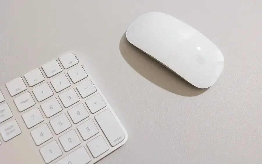 Настільний килимок Twelve South DeskPad with Vegan Leather - Dove Grey (TS-2261)