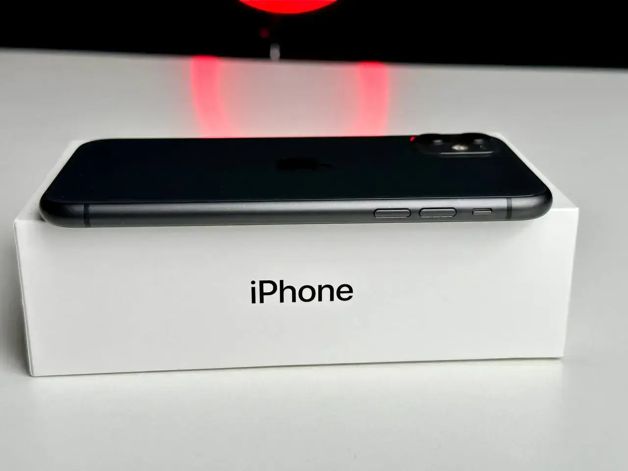 USED Apple iPhone 11 64GB Black (MWL72)🔋100%(Состояние - 9.5/10, Комплект - iPhone, коробка | гарантия - 1 мес.)