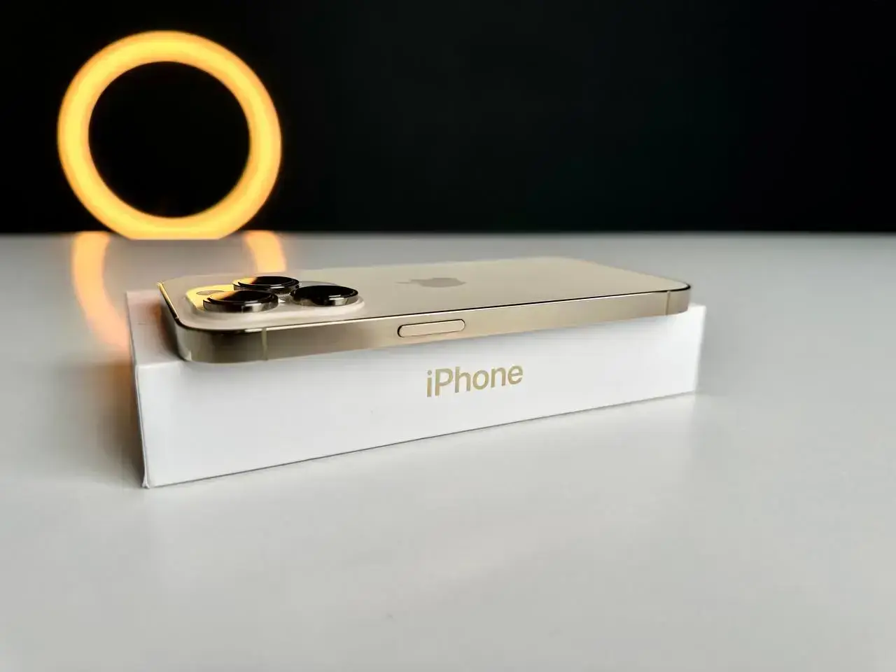 USED Apple iPhone 14 Pro 256GB Gold (MQ183)🔋100%(Стан - 9/10, Комплект - Повний | гарантія - 1 міс.)