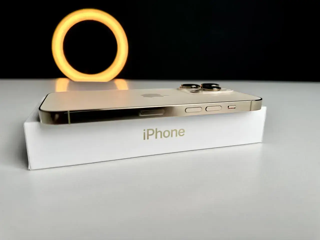 USED Apple iPhone 14 Pro 256GB Gold (MQ183)🔋100%(Стан - 9/10, Комплект - Повний | гарантія - 1 міс.)