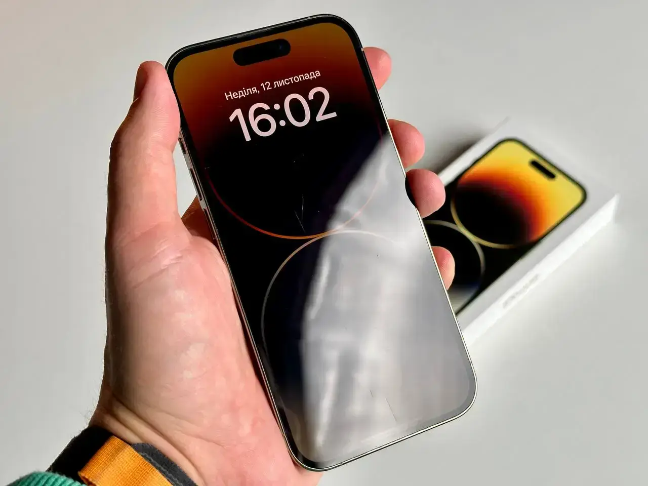 USED Apple iPhone 14 Pro 256GB Gold (MQ183)🔋100%(Стан - 9/10, Комплект - Повний | гарантія - 1 міс.)