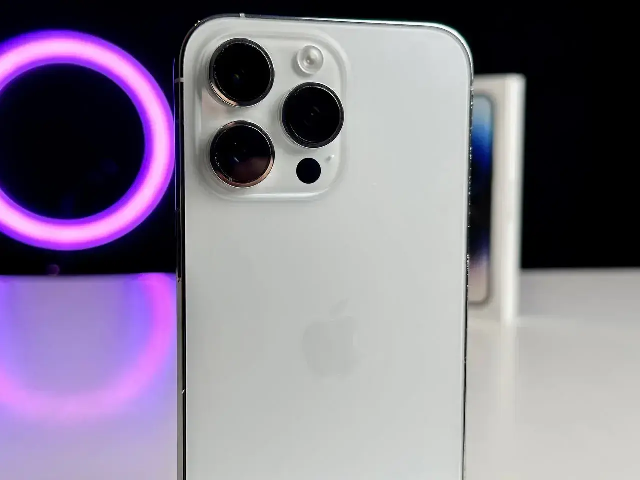 USED Apple iPhone 14 Pro Max 256GB Dual Sim Silver (MQ883)🔋100%(Стан - 9/10, Комплект - Повний | гарантія - 1 міс.)