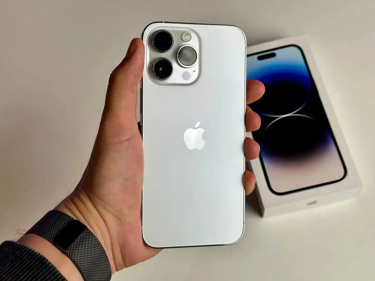 USED Apple iPhone 14 Pro Max 256GB Dual Sim Silver (MQ883)🔋100%(Стан - 9/10, Комплект - Повний | гарантія - 1 міс.)