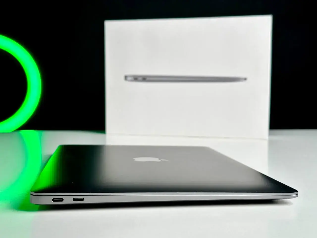 USED MacBook Air 13" Space Gray 2020 (Z0YJ0) (i5/8GB/256SSD)