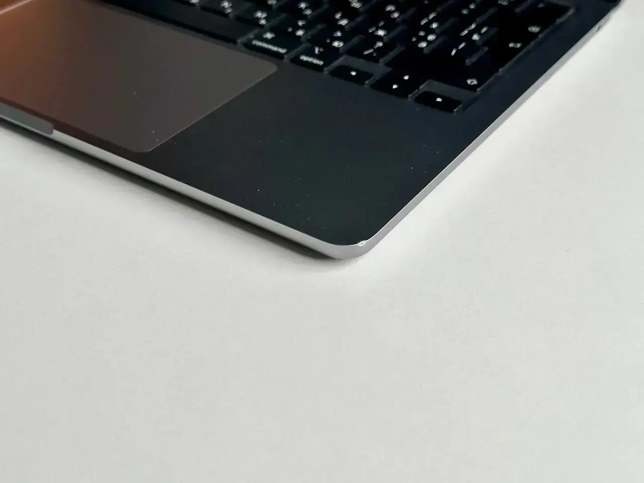 USED MacBook Air 13.6" Space Gray 2022 (MLXX3)🔋100% (Состояние - 9/10. Комплект - Полный | гарантия - 1 міс.) - Cycle 54