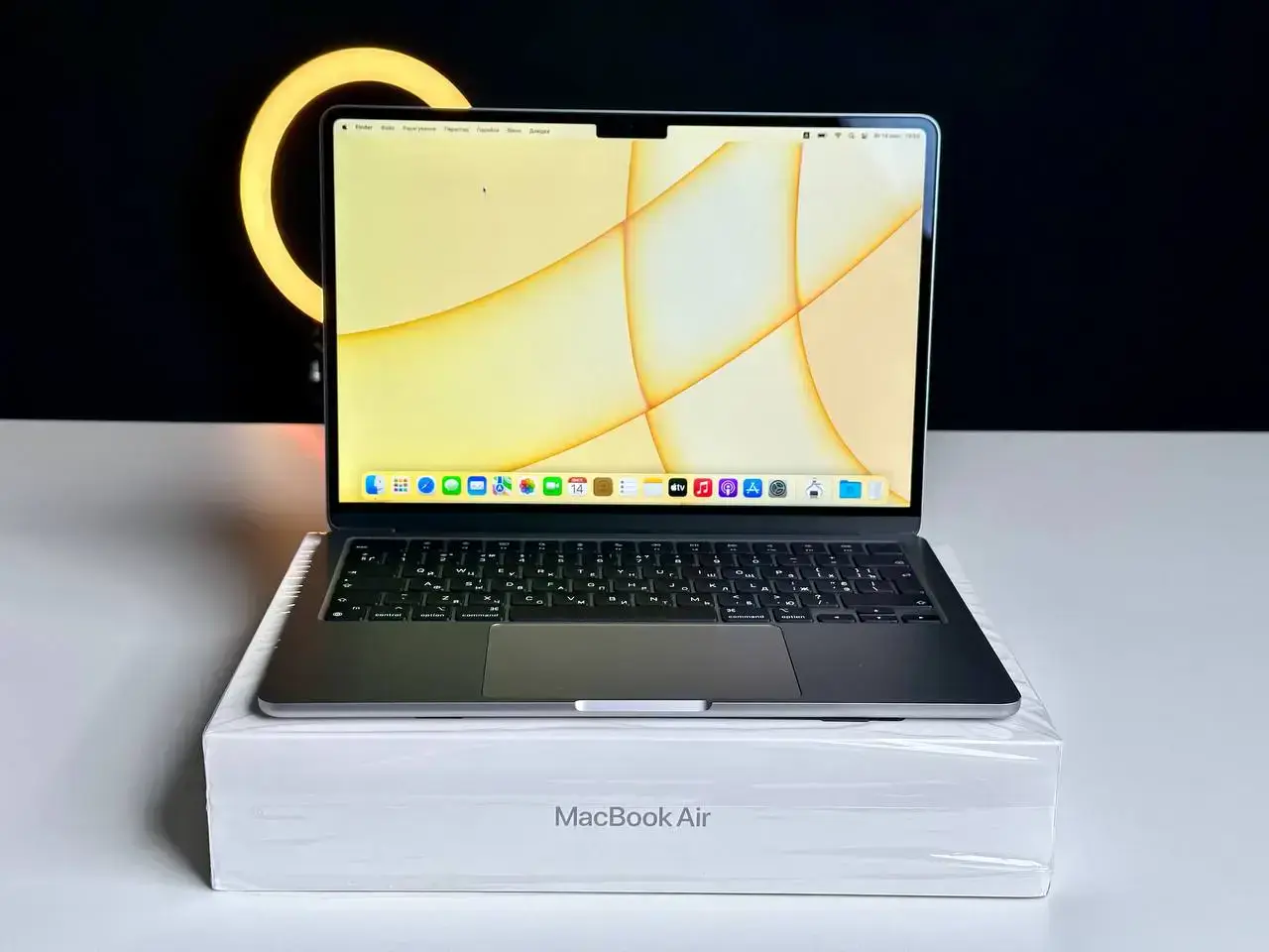 USED MacBook Air 13.6" Space Gray 2022 (MLXX3)🔋100% (Состояние - 9/10. Комплект - Полный | гарантия - 1 міс.) - Cycle 54