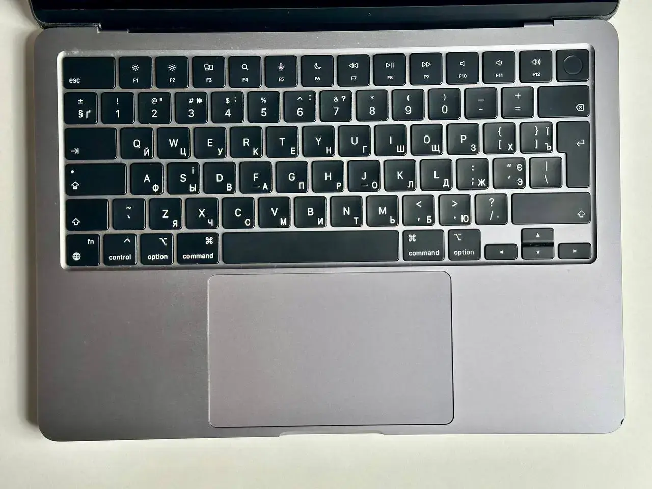 USED MacBook Air 13.6" Space Gray 2022 (MLXX3)🔋100% (Состояние - 9/10. Комплект - Полный | гарантия - 1 міс.) - Cycle 54