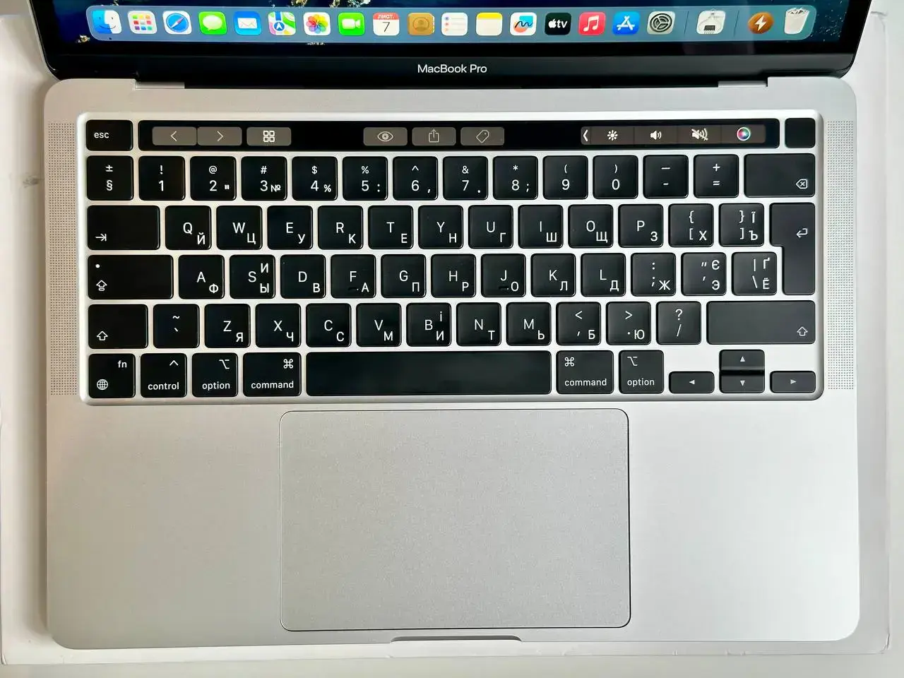USED MacBook Pro 13" Silver (MWP82) 2020 (i5/16GB/1TB)