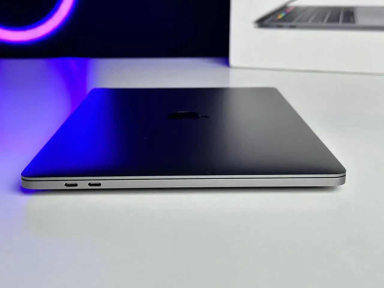 USED MacBook Pro 13" Space Gray (MWP52) 2020 (i5/16GB/1TB)