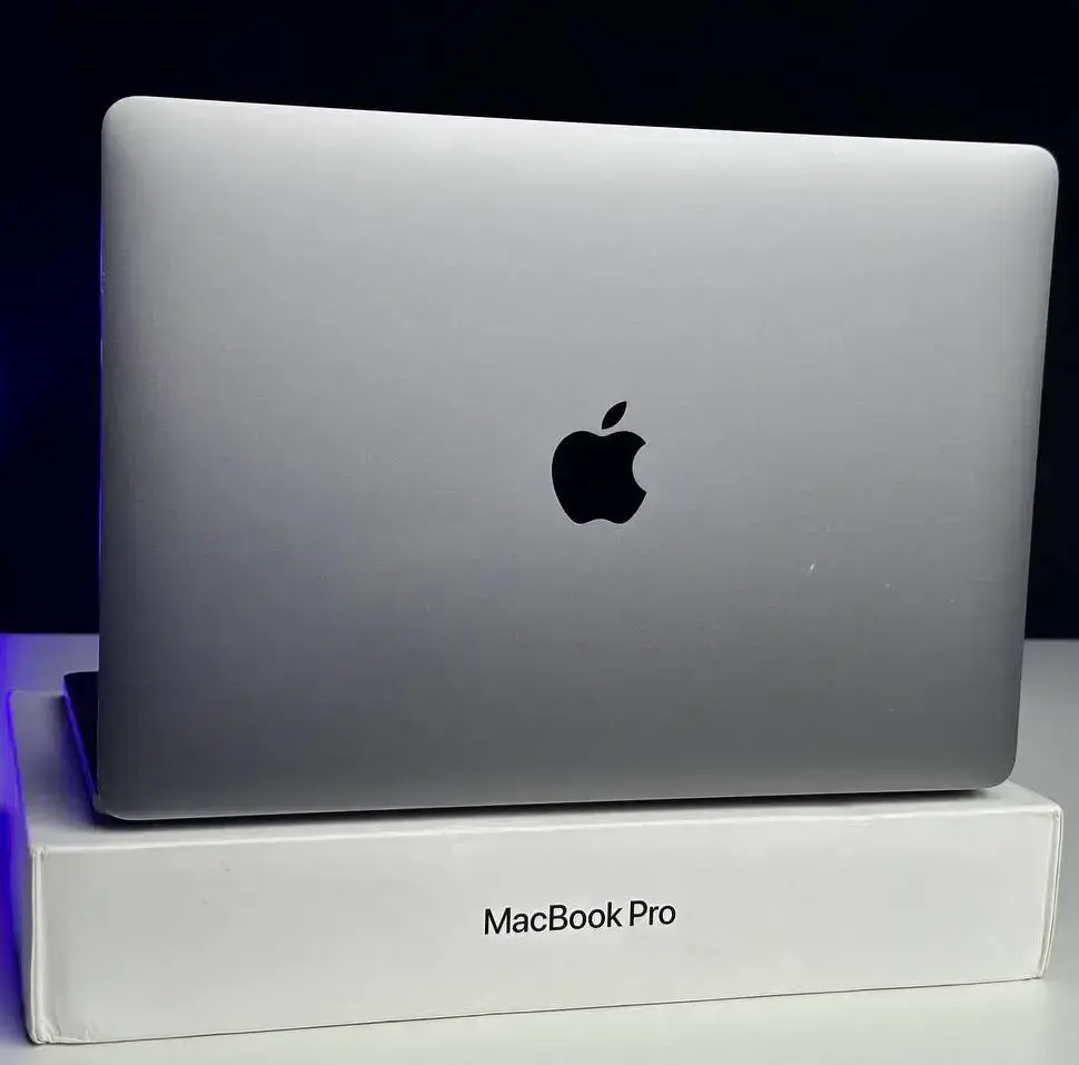 USED MacBook Pro 13" Space Gray (MWP52) 2020 (i5/16GB/1TB)