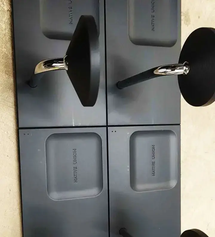 УЦЕНКА Беспроводное зарядное устройство Native Union Snap 3-in-1 Magnetic Wireless Charger Black (SNAP-3IN1-BLK-EU) (потертости от упаковки)