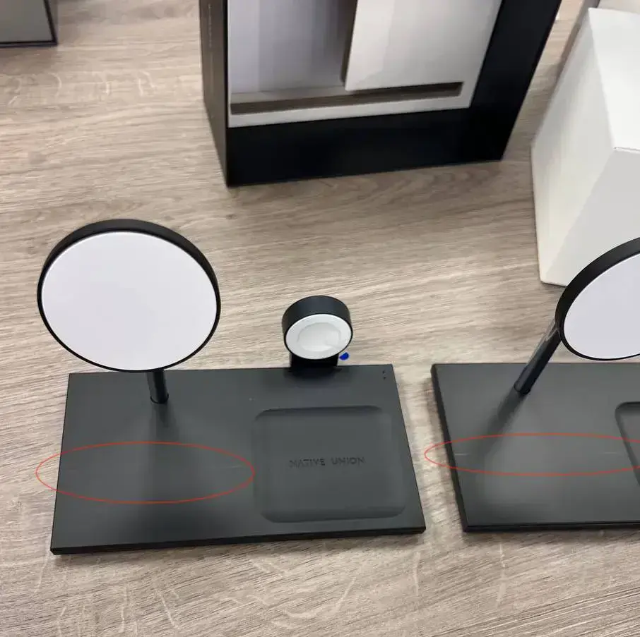 УЦЕНКА Беспроводное зарядное устройство Native Union Snap 3-in-1 Magnetic Wireless Charger Black (SNAP-3IN1-BLK-EU) (потертости от упаковки)