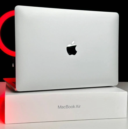 USED MacBook Air 13" Silver 2020 (MGN93)(M1/8GB/256SSD)🔋84% (Стан - 9/10. Комплект - повний | гарантія - 1 міс.) - Cycle 197