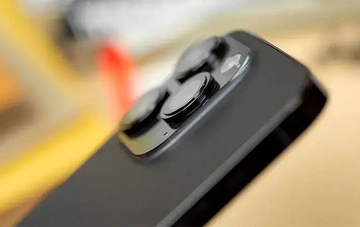 iPhone 16 Pro матиме надширококутну камеру на 48 МП