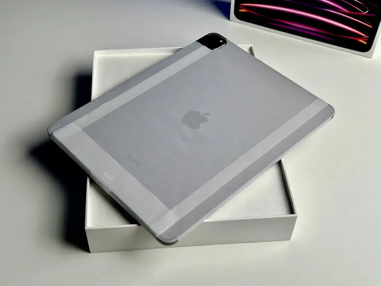 NEW SWAP iPad Pro 12.9" 2022 Wi-Fi + Cellular 256GB Space Gray (MP603, MP203) 🔋100% (Состояние - 10/10, комплект - Полный, гарантия - 6 мес.)