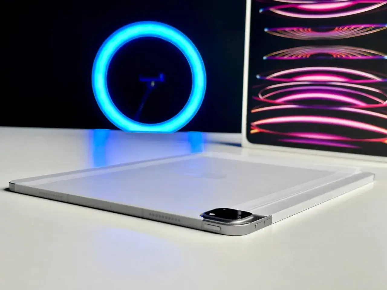 NEW SWAP iPad Pro 12.9" 2022 Wi-Fi + Cellular 256GB Space Gray (MP603, MP203) 🔋100% (Состояние - 10/10, комплект - Полный, гарантия - 6 мес.)