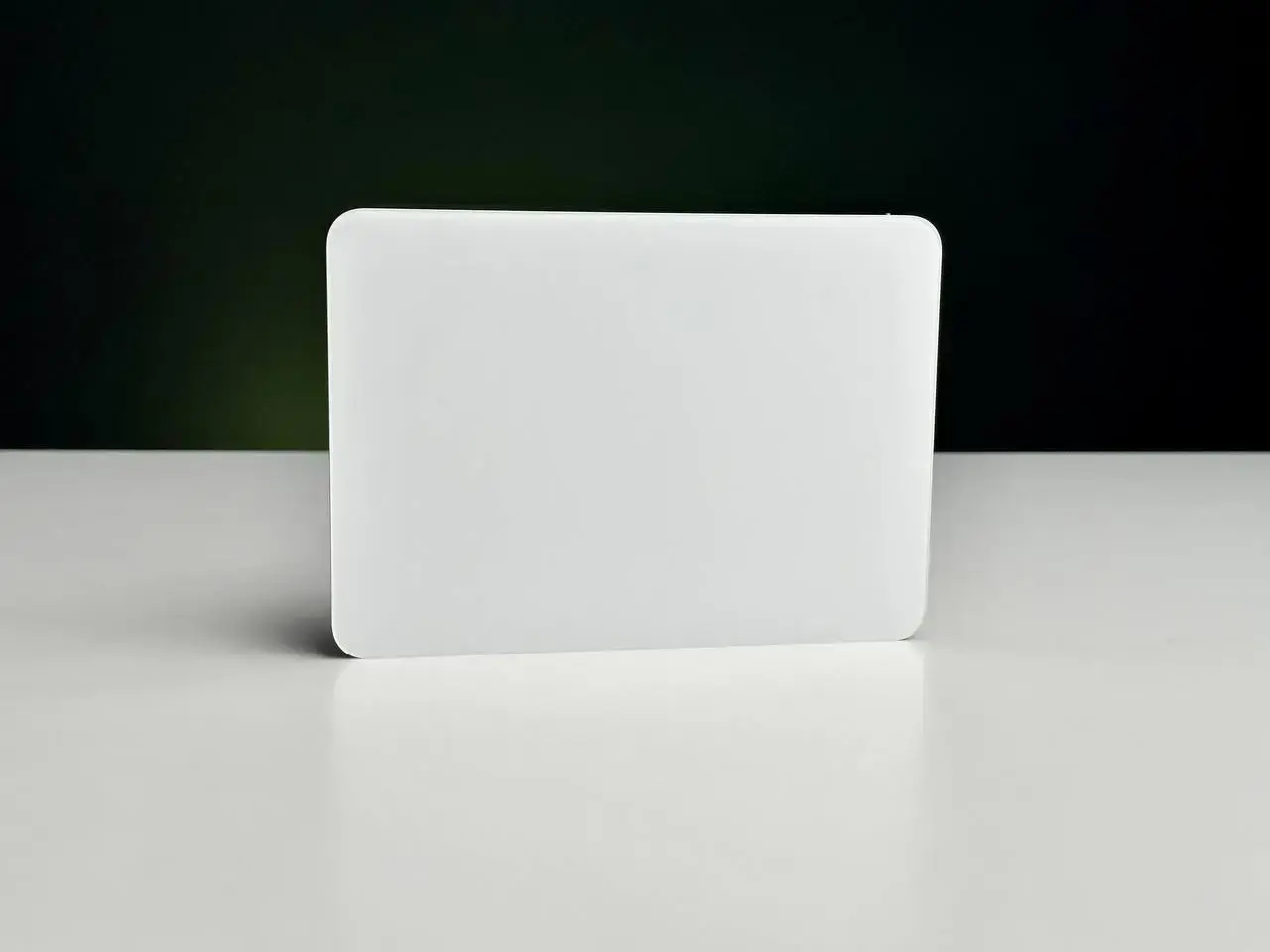 OPEN BOX Apple Magic Trackpad 2021 - White Multi-Touch Surface (MK2D3)