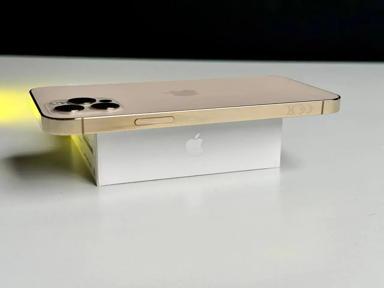 USED Apple iPhone 12 Pro 256GB Gold (MGLV3, MGMR3)🔋100%(Состояние - 9/10, Комплект - iPhone | гарантия - 1 мес.)