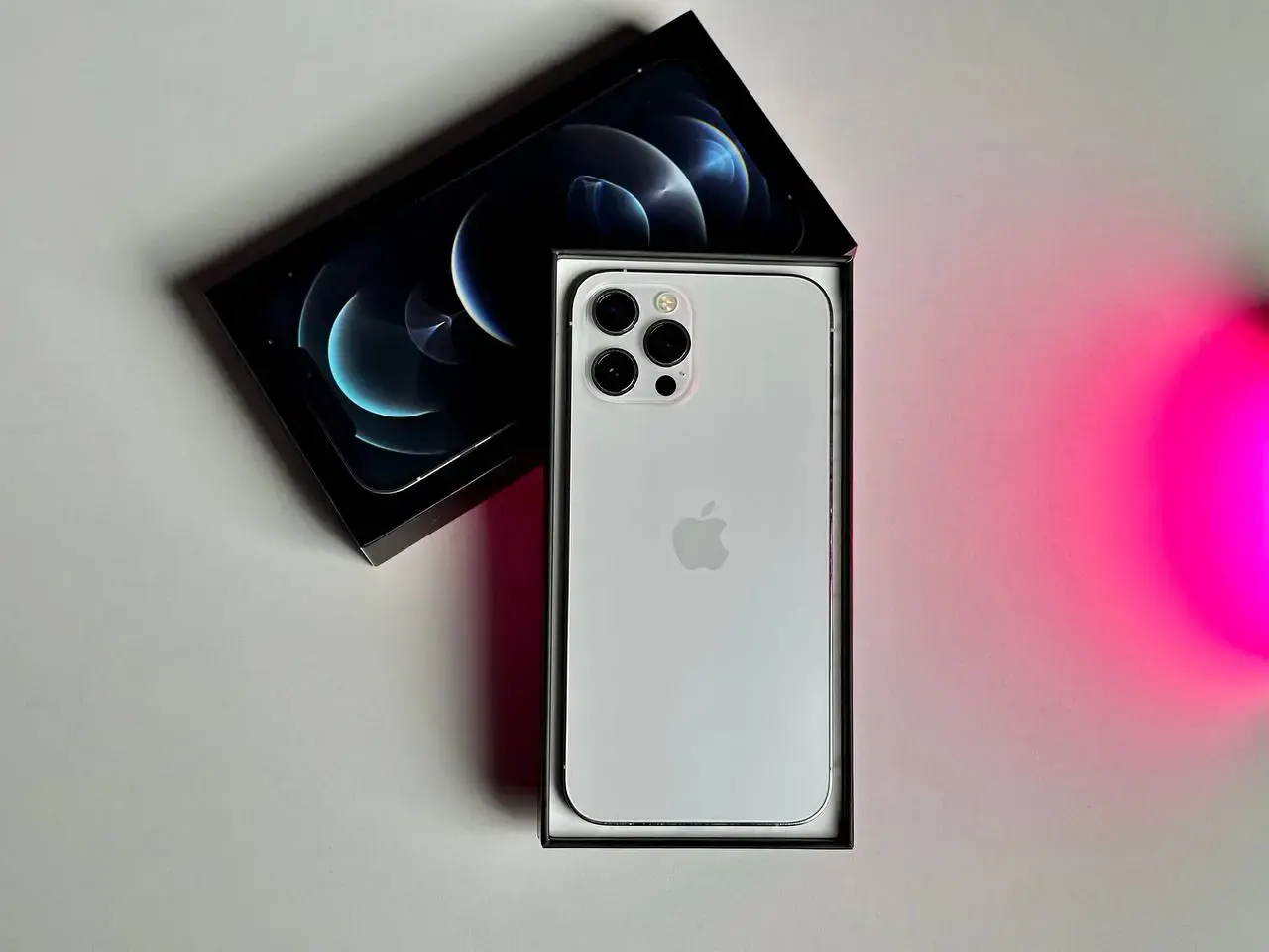 USED Apple iPhone 12 Pro Max 128GB Silver (MGCG3, MGD83)🔋100%(Состояние - 9/10, Комплект - Полный | гарантия - 1 мес.)