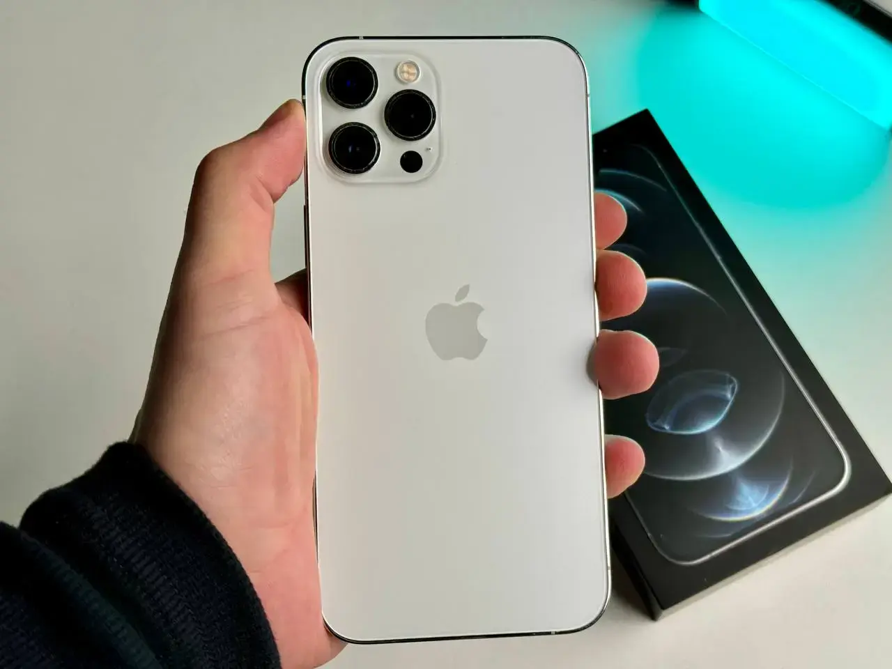 COPY USED Apple iPhone 12 Pro Max 256GB Silver (MGCL3, MGDD3)🔋100% (Состояние - 8.5/10, Комплект - Полный | гарантия - 1 мес.)