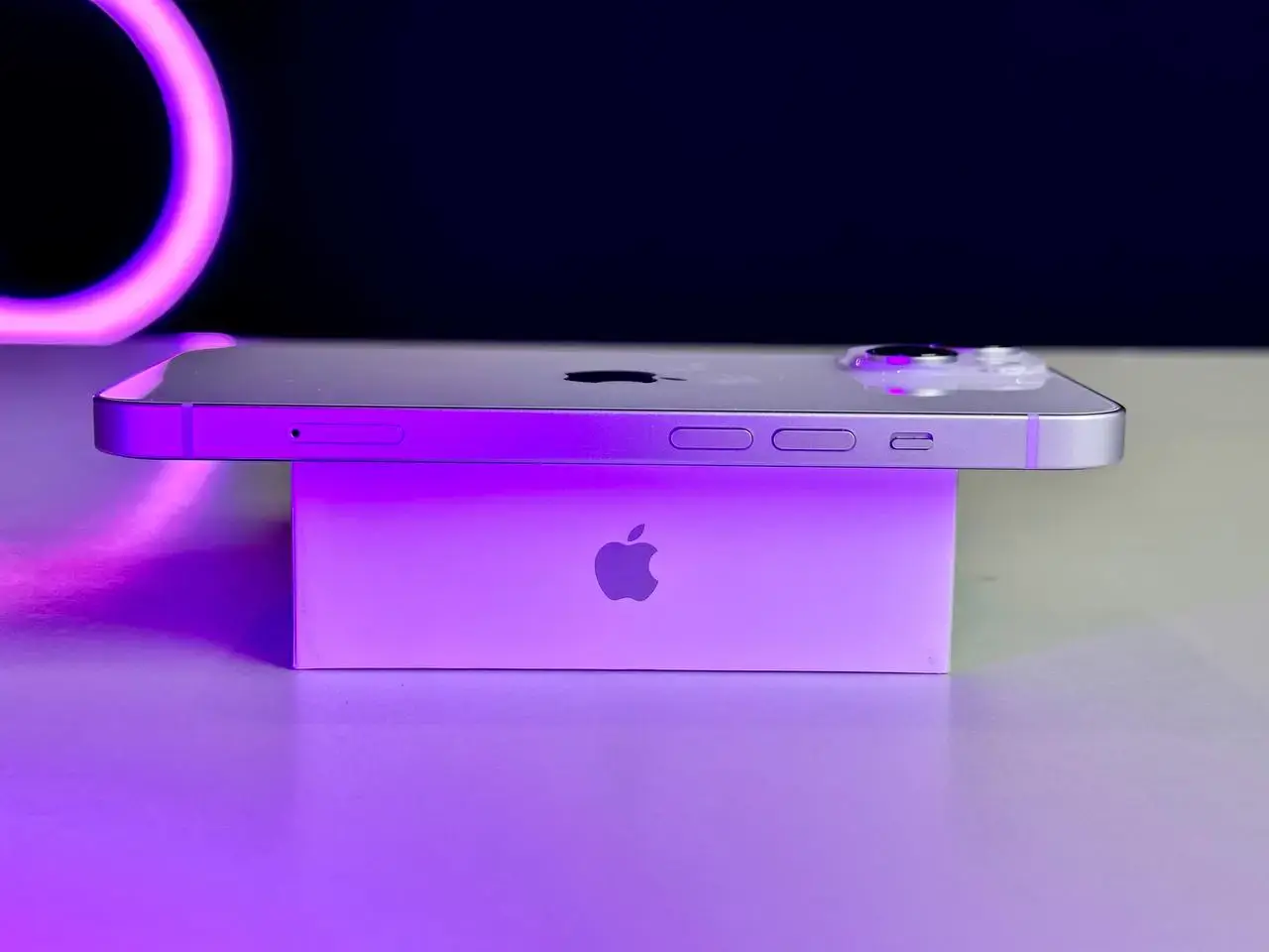 USED Apple iPhone 14 128GB Purple (MPV03)🔋90%(Стан - 10/10, Комплект - повний | гарантія - 1 міс.)