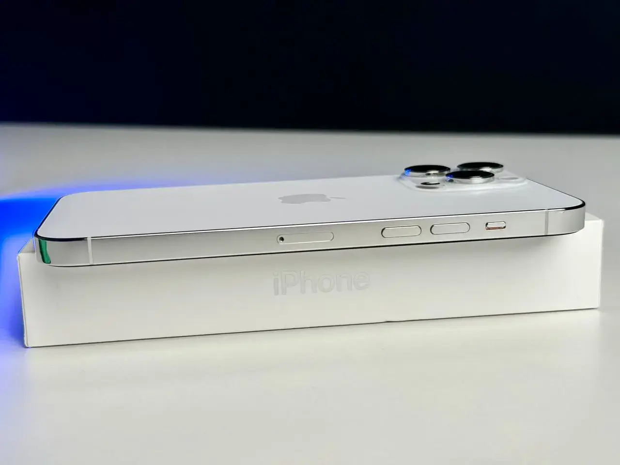 USED Apple iPhone 14 Pro Max 128GB Silver (MQ9Q3)🔋94%(Стан - 9/10, Комплект - Повний | гарантія - 1 міс.)