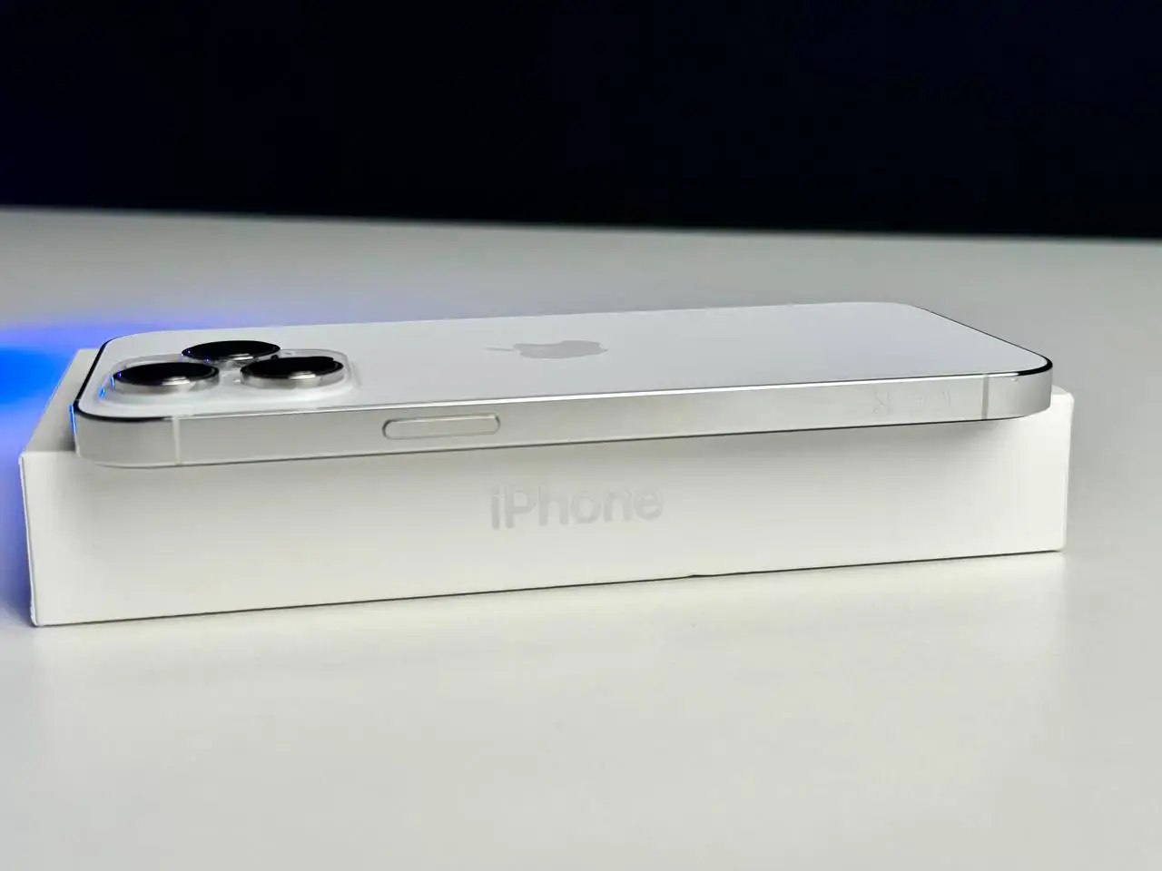 USED Apple iPhone 14 Pro Max 128GB Silver (MQ9Q3)🔋94%(Стан - 9/10, Комплект - Повний | гарантія - 1 міс.)