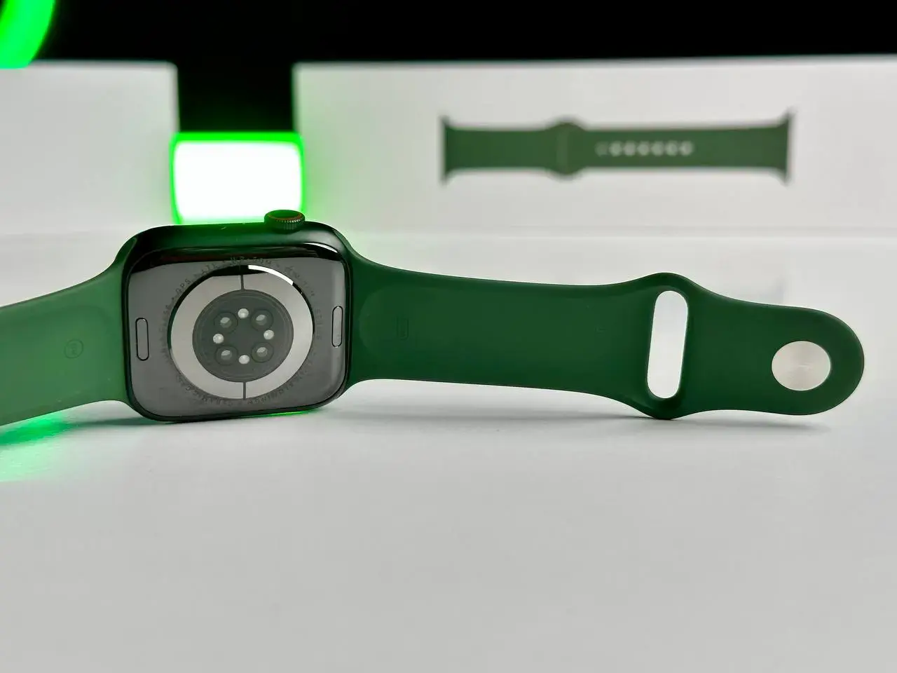 USED Apple Watch Series 7 GPS + Cellular 45mm Green Aluminum Case with Clover Sport Band (MKJ93, MKJR3)