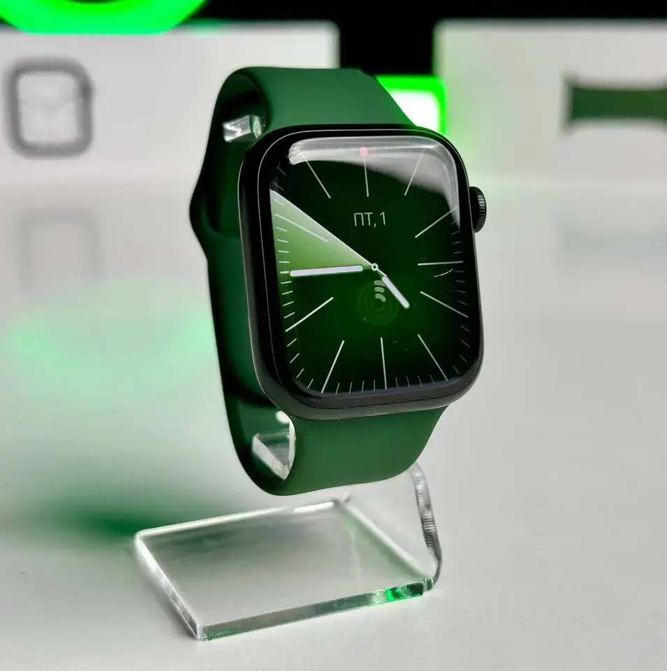 USED Apple Watch Series 7 GPS + Cellular 45mm Green Aluminum Case with Clover Sport Band (MKJ93, MKJR3)