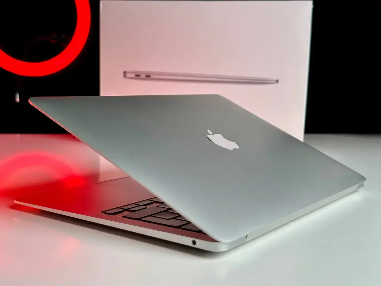 USED MacBook Air 13" Silver 2020 (MGN93)(M1/8GB/256SSD)🔋84% (Стан - 9/10. Комплект - повний | гарантія - 1 міс.) - Cycle 197