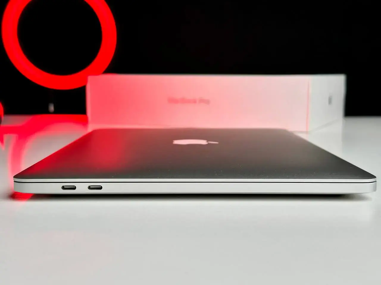 USED MacBook Pro 13" Silver (MYDA2) 2020 (M1/8GB/256SSD)🔋94% (Стан - 9.5/10. Комплект - повний | гарантія - 3 міс.) - Cycle 48