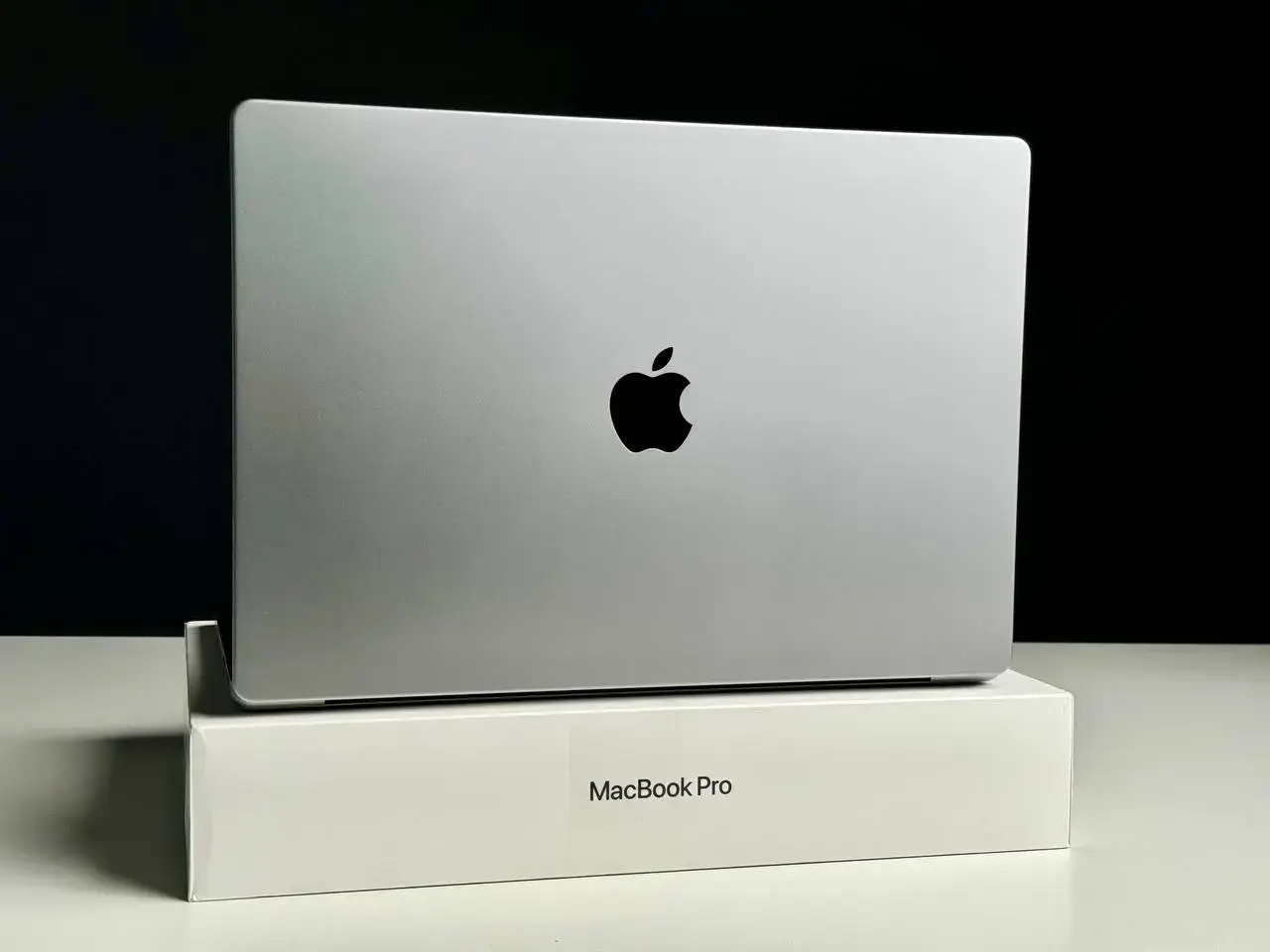 USED MacBook Pro 16" Space Gray (MK193) 2021🔋97% (Стан - 9.5/10. Комплект - Повний | гарантія - 1 міс.) - Cycle 36