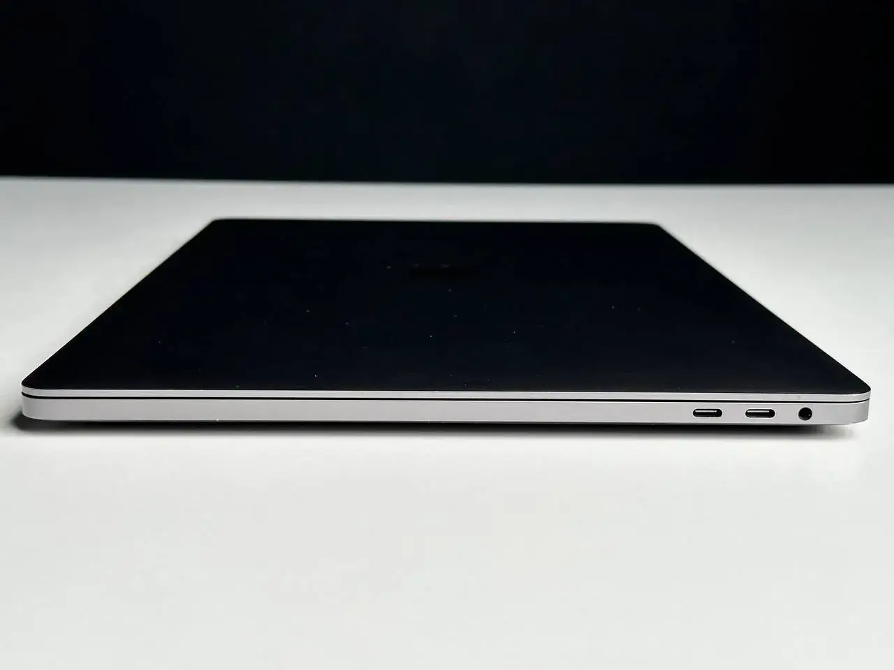 USED MacBook Pro 16" Space Gray (MVVJ2) 2019 (Стан - 9/10. Комплект - повний | гарантія - 1 міс.) - Cycle 313