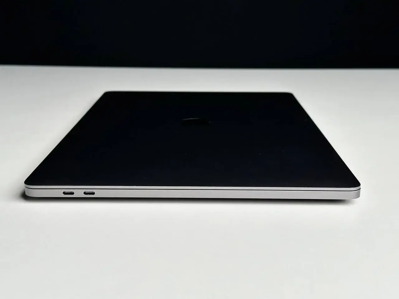 USED MacBook Pro 16" Space Gray (MVVJ2) 2019 (Стан - 9/10. Комплект - повний | гарантія - 1 міс.) - Cycle 313