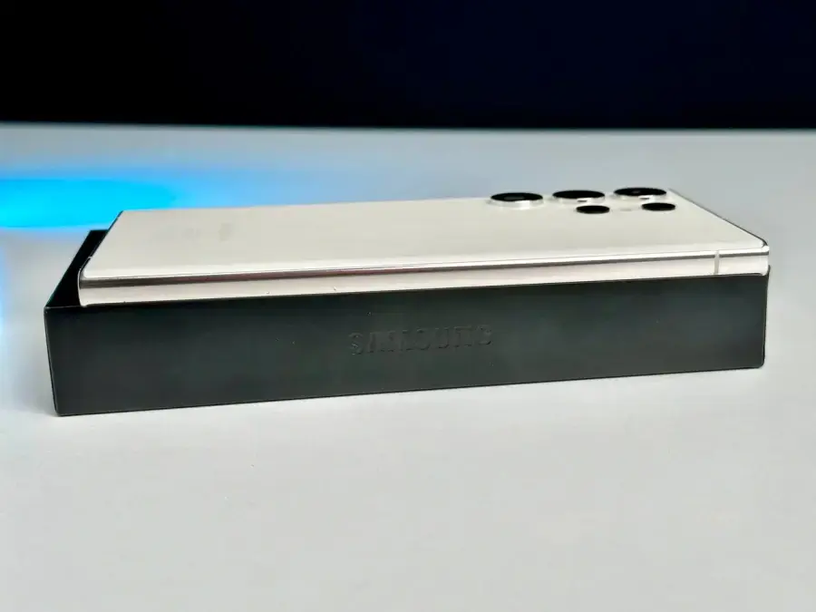 USED Смартфон Samsung Galaxy S23 Ultra 12/512GB - Cream (SM-S918BZEH)🔋100%(Состояние - 9/10, Комплект - Полный | гарантия - 1 мес.)