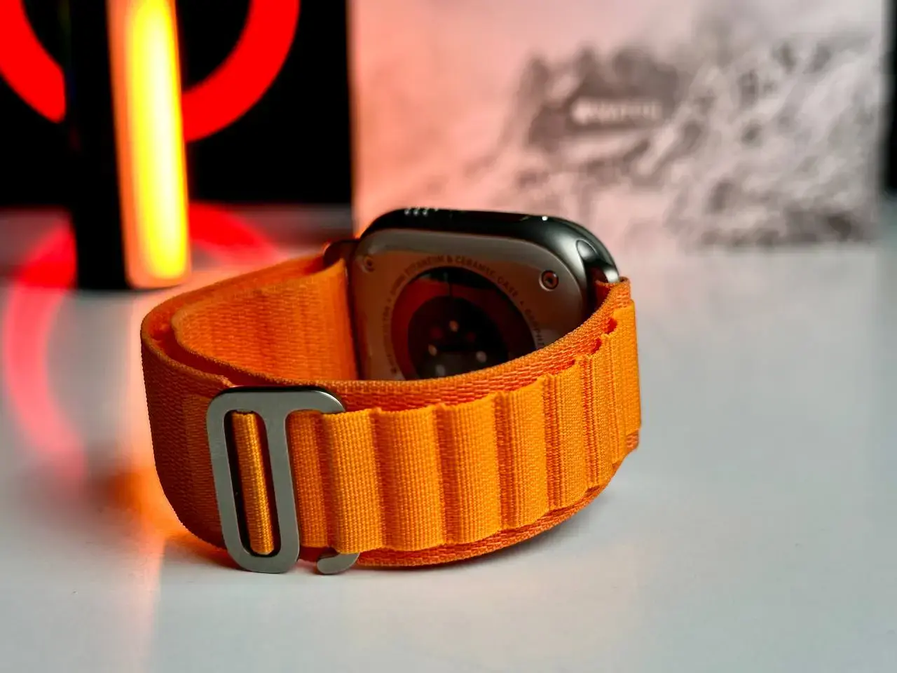 Витринные Apple Watch Ultra GPS + Cellular 49mm Titanium Case with Orange Alpine Loop - Medium (MQEU3, MQFL3)
