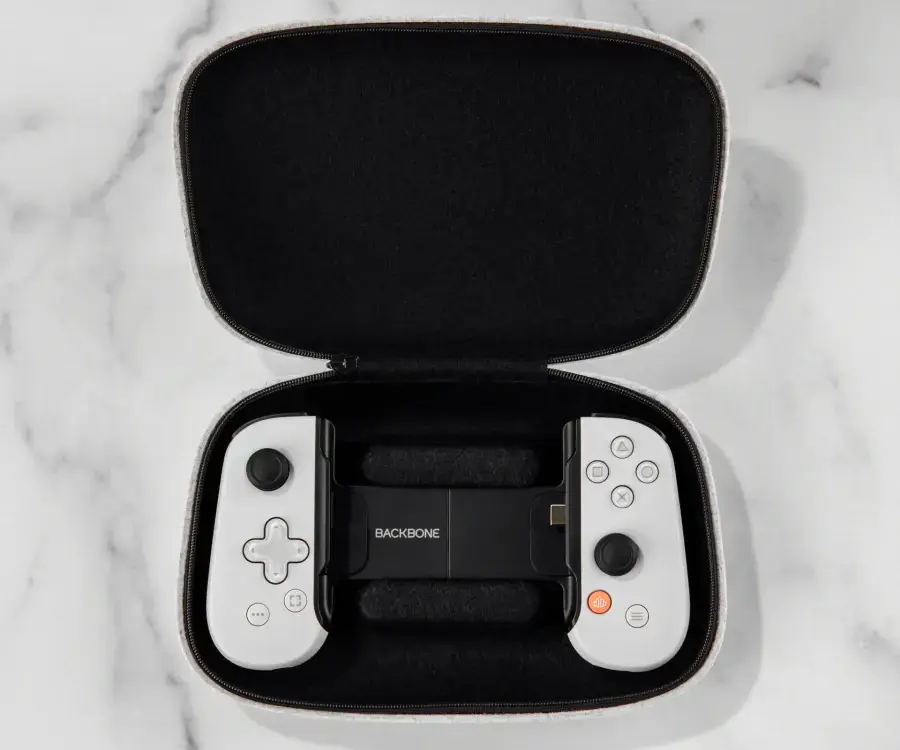 Кейс для транспортировки Backbone One Carrying Case - PlayStation® Edition - White (CC-01-WS)