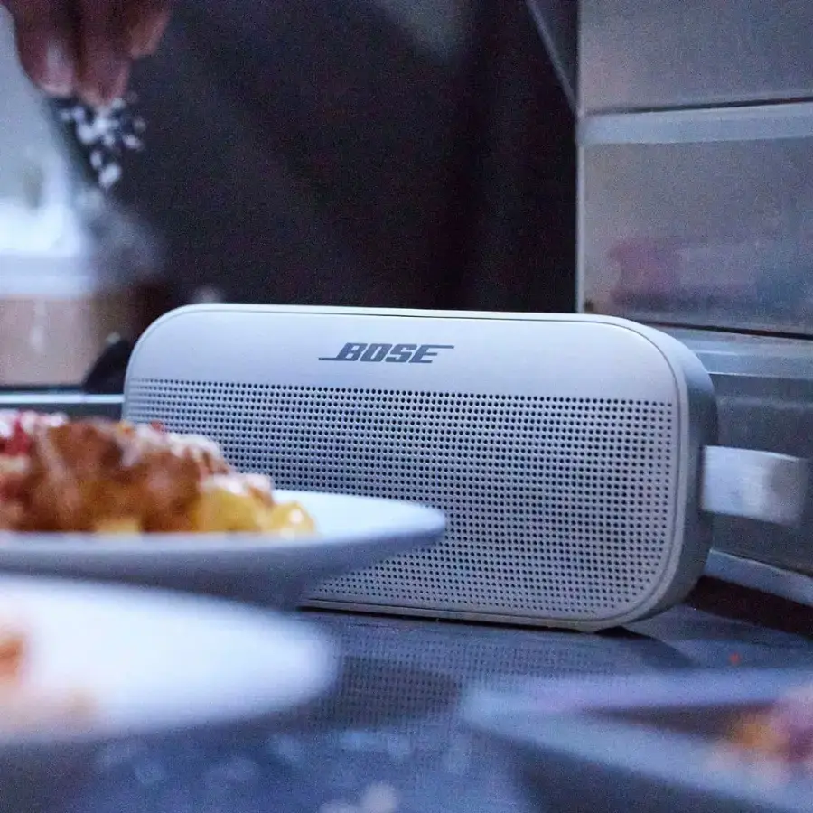Портативна колонка Bose Soundlink Flex Bluetooth Speaker - White Smoke (865983-0500)