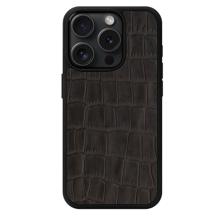 Чехол Kartell из темно-коричневого тиснения под крокодила на телячьей коже для iPhone 15 Pro Max с MagSafe (M15PM38)