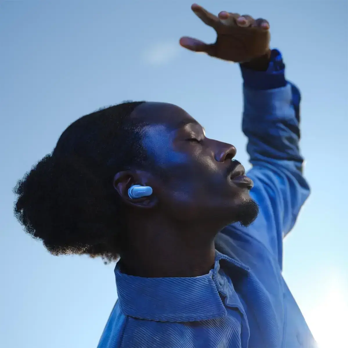 Наушники Bose QuietComfort Ultra Earbuds - Moonstone Blue (882826-0050)