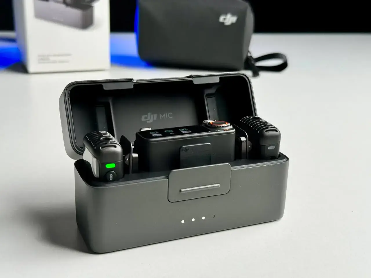 OPEN BOX Микрофонная радиосистема DJI Mic 2 [2 TX + 1 RX + Charging Case] (CP.RN.00000325.01) - РАСПЕЧАТАННАЯ ДЛЯ ОБЗОРА НА YOUTUBE
