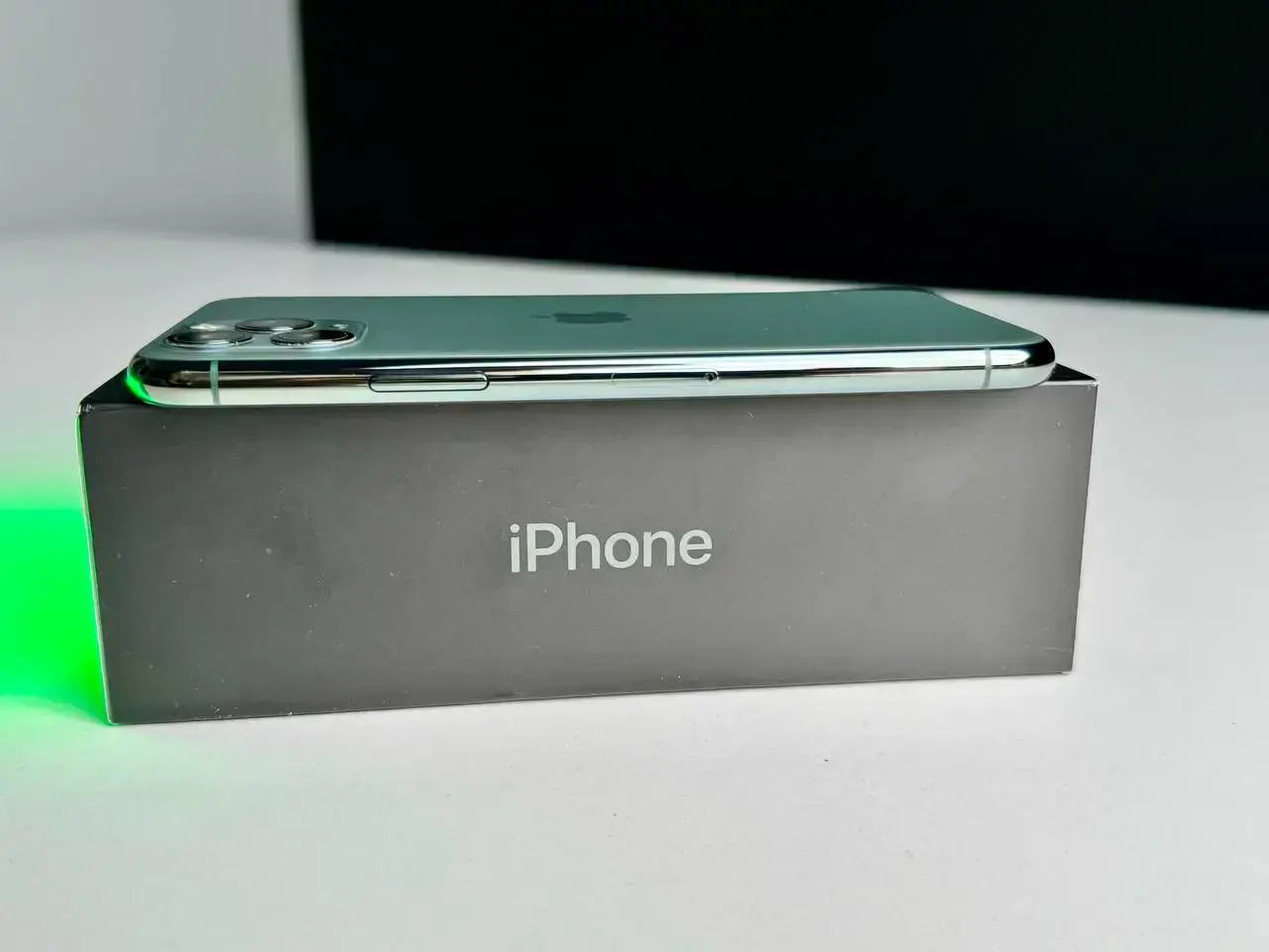 USED Apple iPhone 11 Pro 256GB Midnight Green (MWCQ2)🔋100%(Состояние - 9/10, Комплект - Полный | гарантия - 1 мес.)