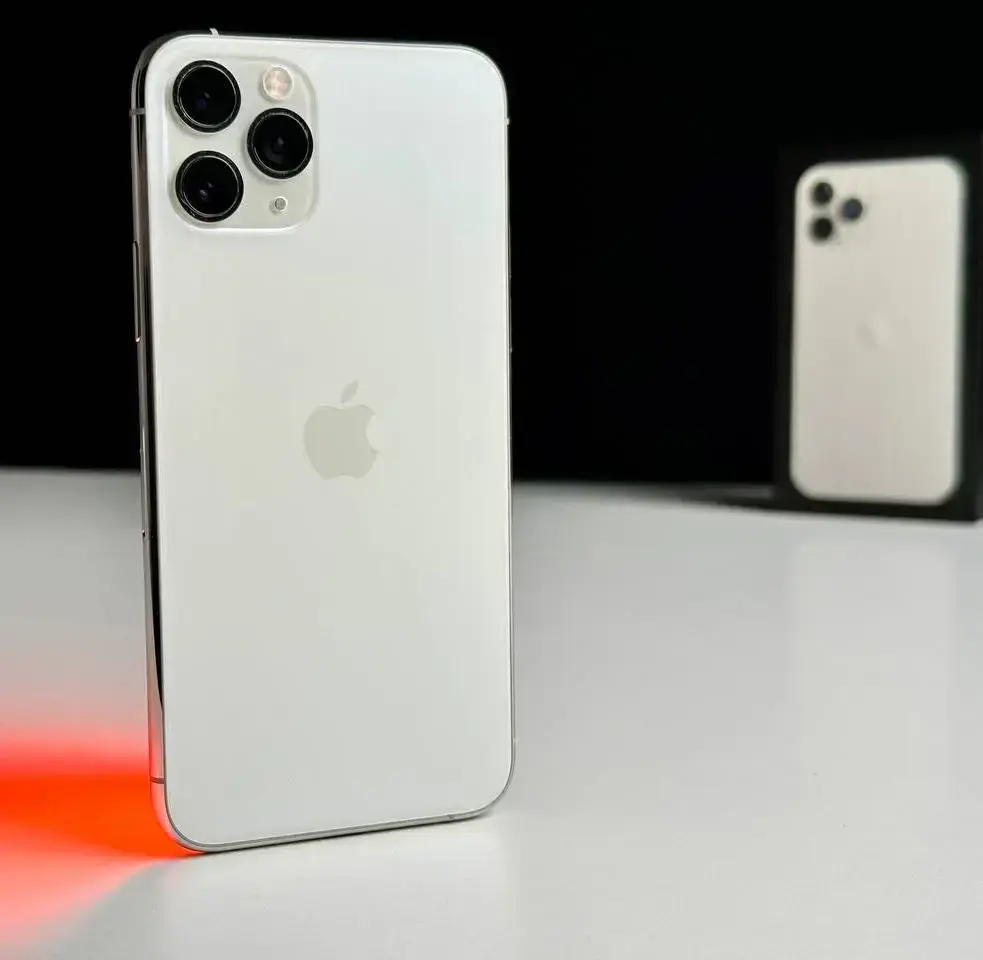 USED Apple iPhone 11 Pro 64GB Silver (MWC32)🔋100%(Состояние - 9.9/10, Комплект - iPhone, кабель, коробка | гарантия - 1 мес.)