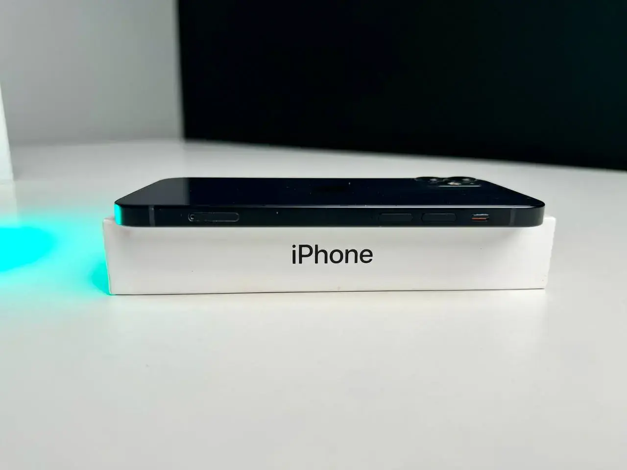 USED Apple iPhone 12 64GB Black (MGH63, MGJ53)🔋84%(Стан - 8.8/10, Комплект - iPhone | гарантія - 1 міс.)