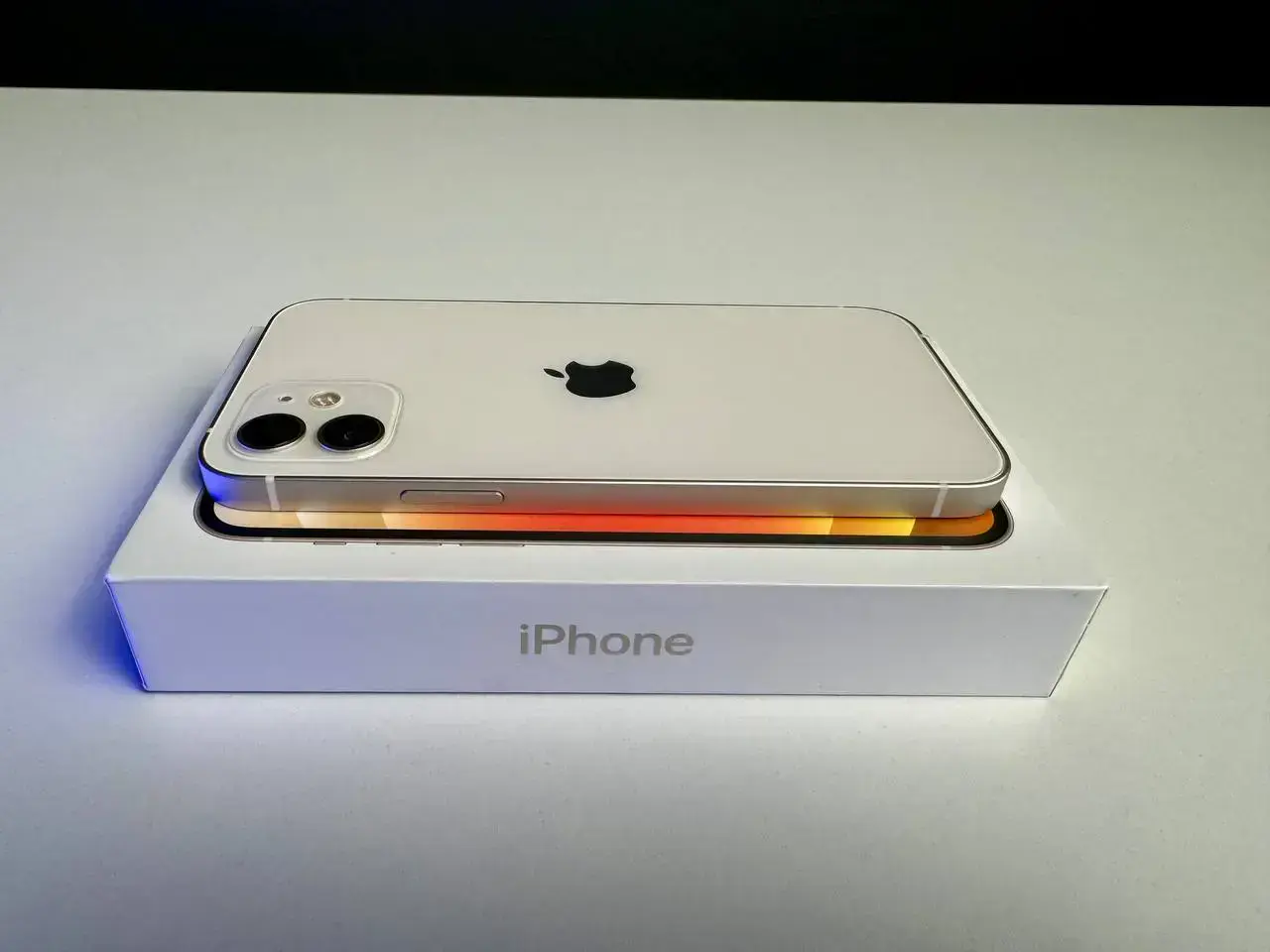 USED Apple iPhone 12 64GB White (MGH73, MGJ63)🔋88%(Стан - 10/10, Комплект - Повний | гарантія - 1 міс.)