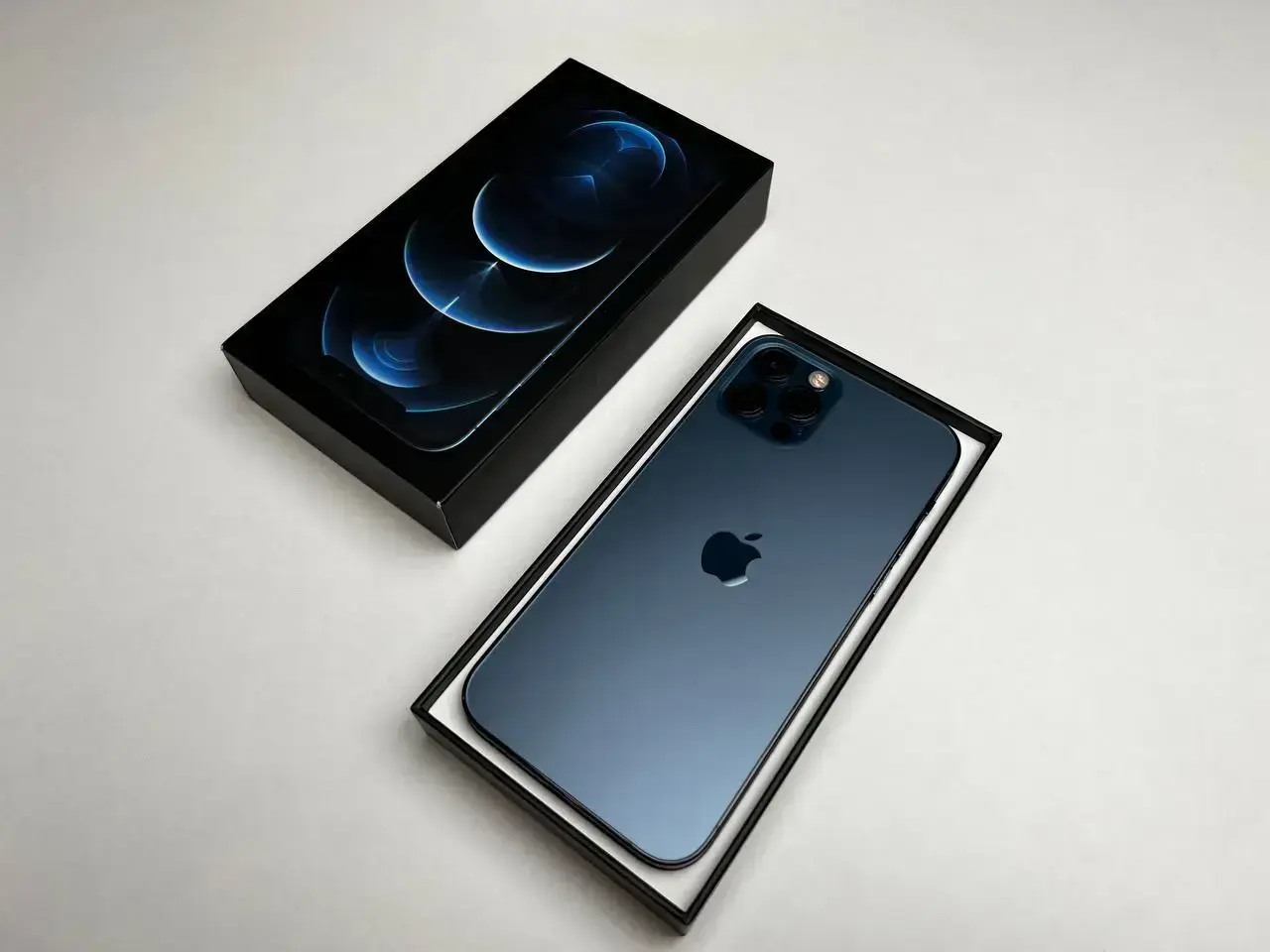 USED Apple iPhone 12 Pro 128GB Pacific Blue (MGLR3, MGMN3)🔋86%(Стан - 9/10, Комплект - повний | гарантія - 1 міс.)